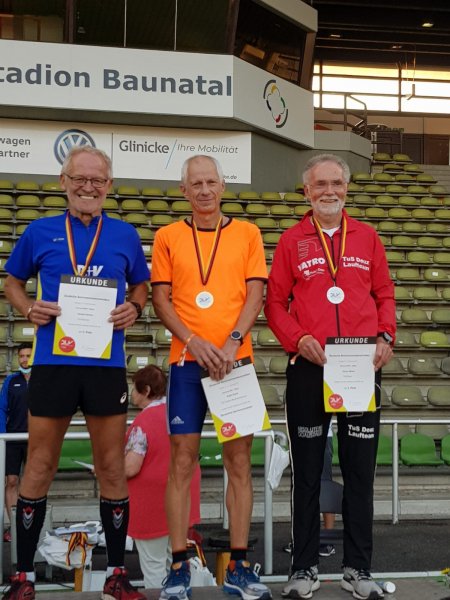 Herbert Hecker bei DM am 11.09.2021 in Baunatal1500m: 6:01,91 ; 3.Platz M70 bei den Deutschen Seniorenmeisterschaften